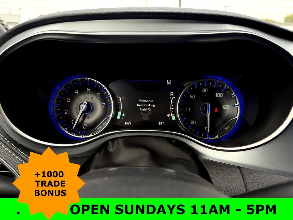 New 2026 Chrysler Pacifica Limited w/ Uconnect Theater Family Group image 21