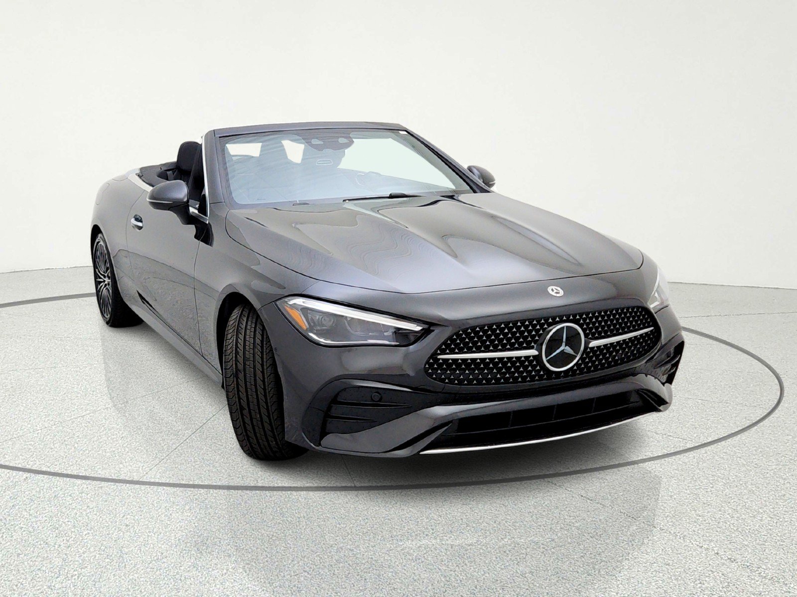 Certified 2026 Mercedes-Benz CLE 300 4MATIC Cabriolet image 5