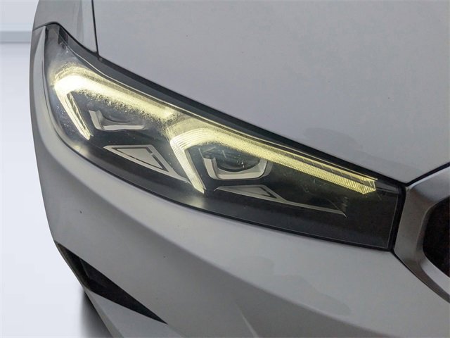 Used 2023 BMW 330i 330i image 9