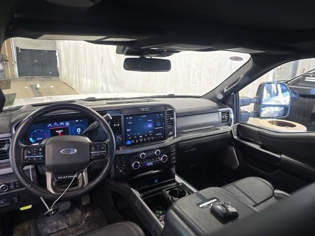 Used 2025 Ford F450 Platinum w/ FX4 Off-Road Package AWD/4WD image 10