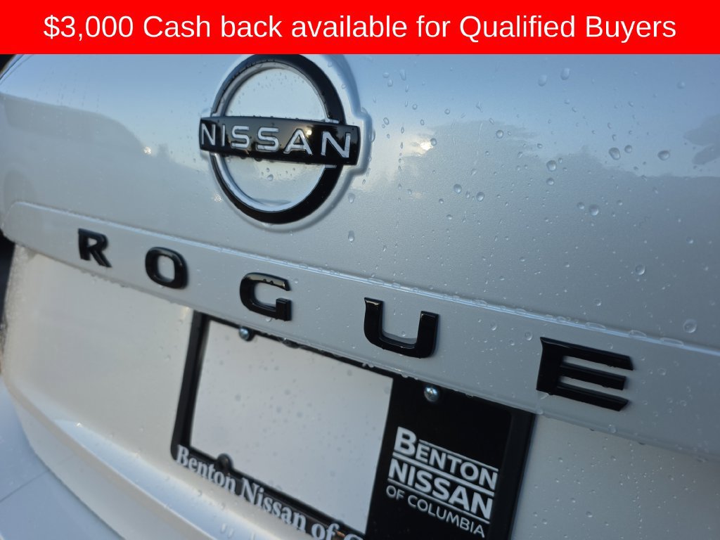 New 2027 Nissan Rogue Dark Armor FWD image 33