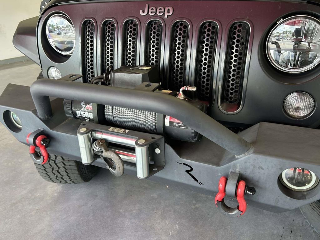 Used 2016 Jeep Wrangler Unlimited Sport AWD/4WD image 9