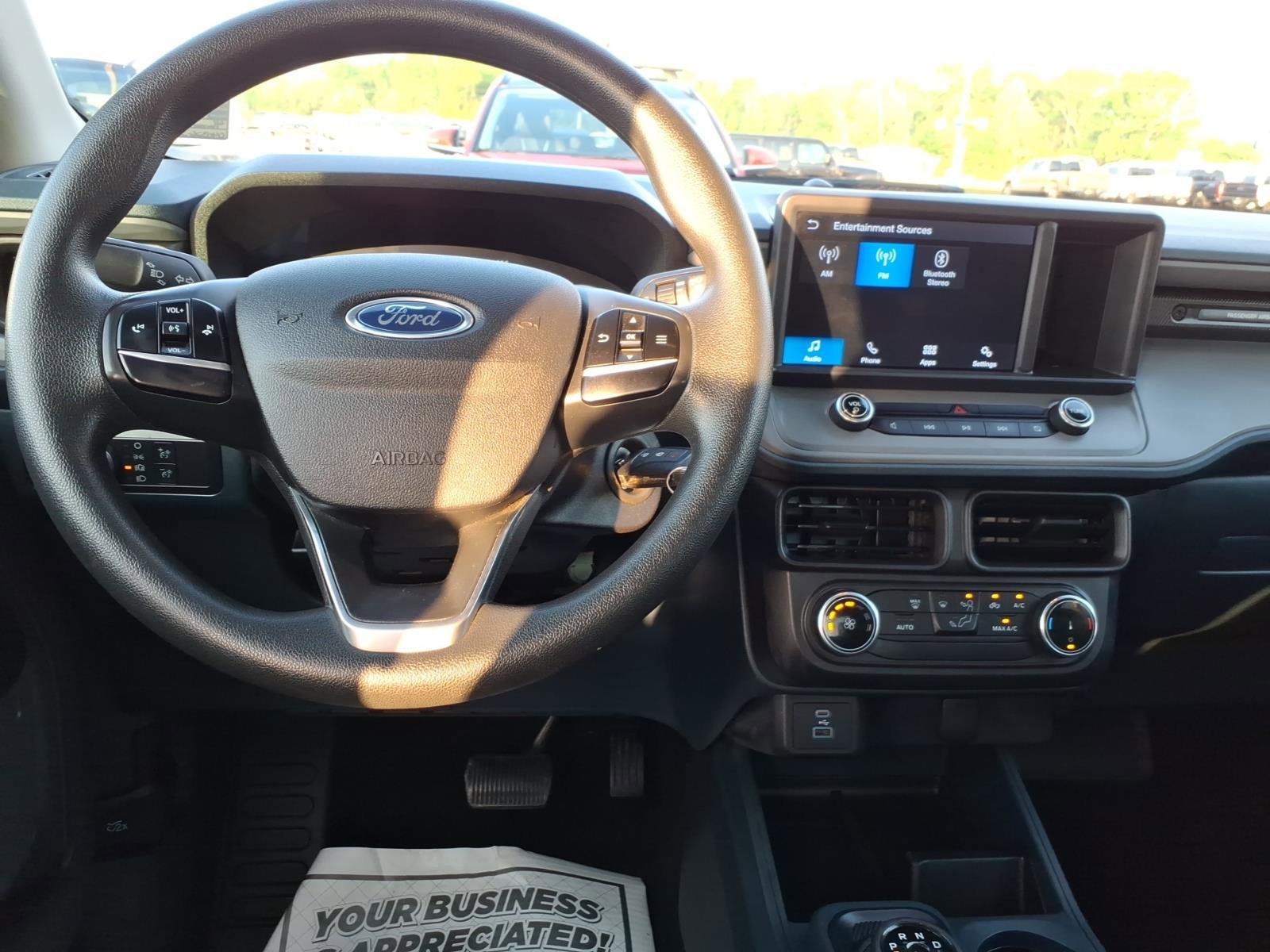 Used 2022 Ford Maverick XL image 8