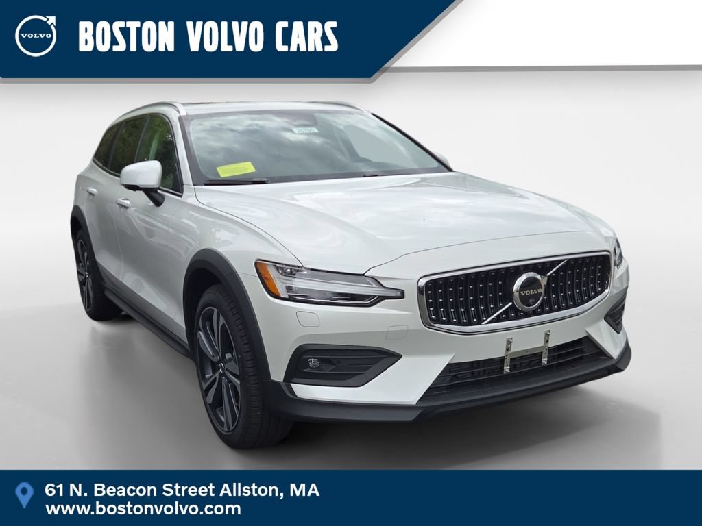 New 2026 Volvo V60 B5 Cross Country Plus w/ Protection Package Premier AWD/4WD image 1