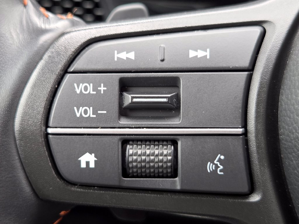 Used 2025 Honda CR-V Sport-L image 16