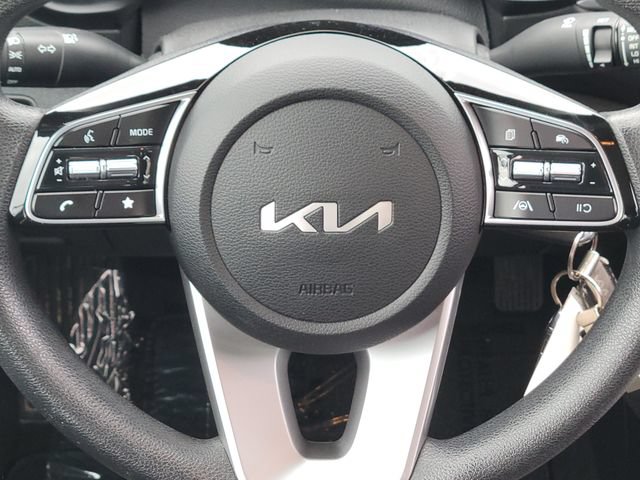 Certified 2023 Kia Forte LXS FWD image 13