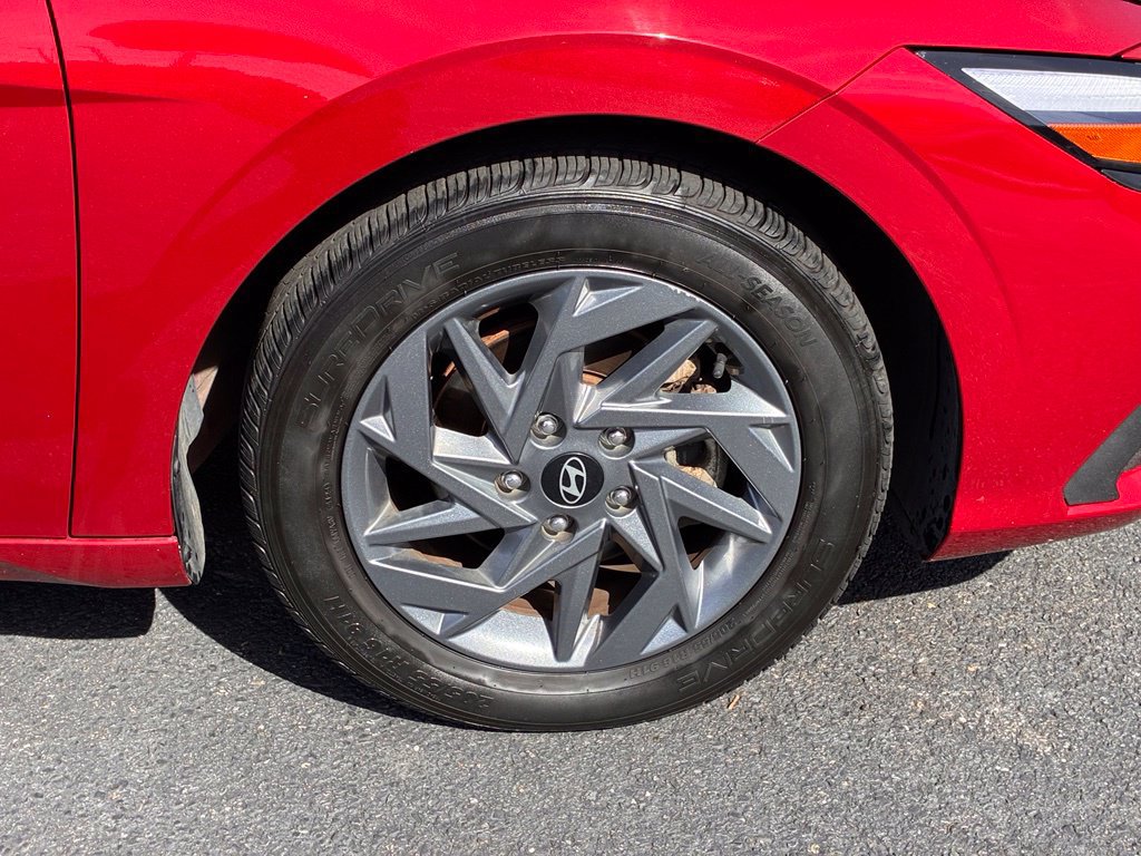 Certified 2024 Hyundai Elantra SEL FWD image 48