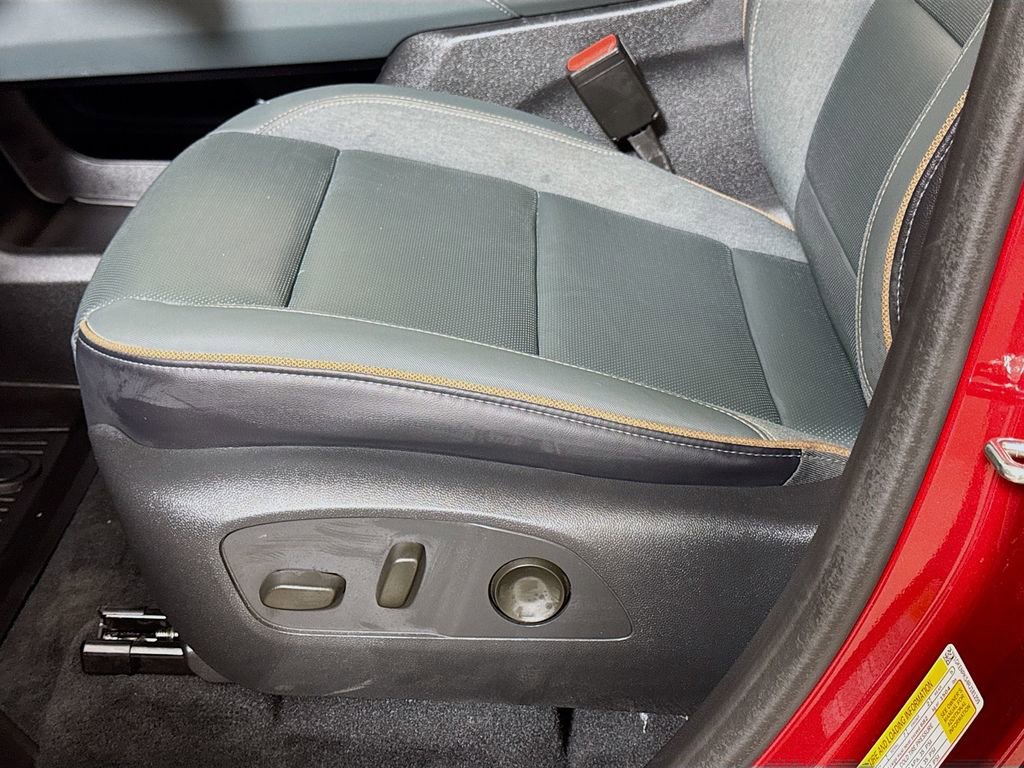 Used 2024 GMC Acadia AT4 w/ LPO, Floor Liner Package image 18