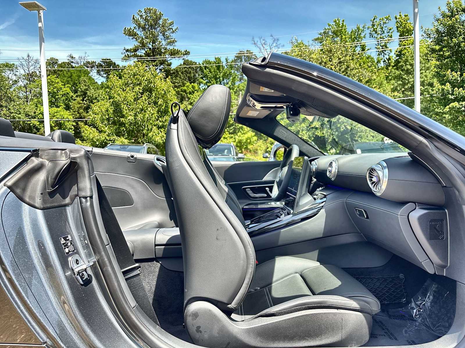 Used 2025 Mercedes-Benz SL 43 AMG image 9