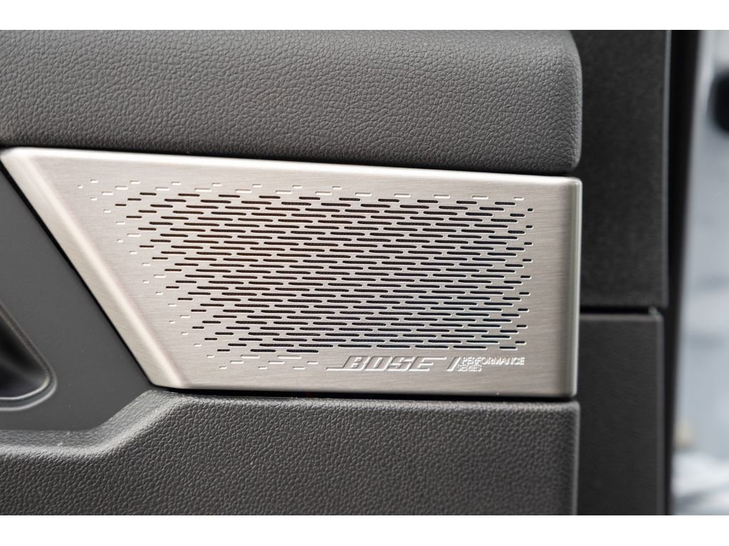 New 2026 GMC Acadia Denali Ultimate FWD image 32