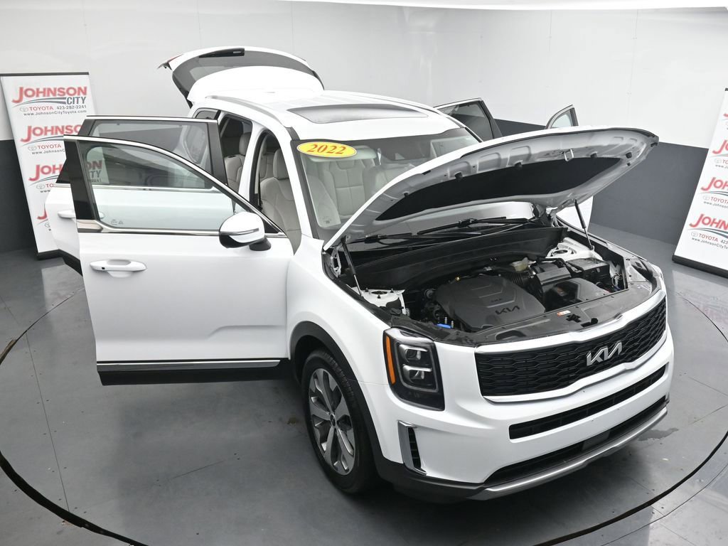 Used 2022 Kia Telluride EX w/ EX Premium Package image 41