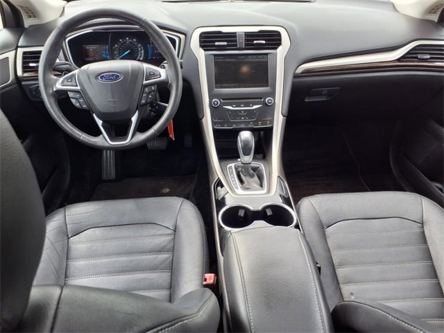Used 2015 Ford Fusion SE w/ Equipment Group 202A image 5