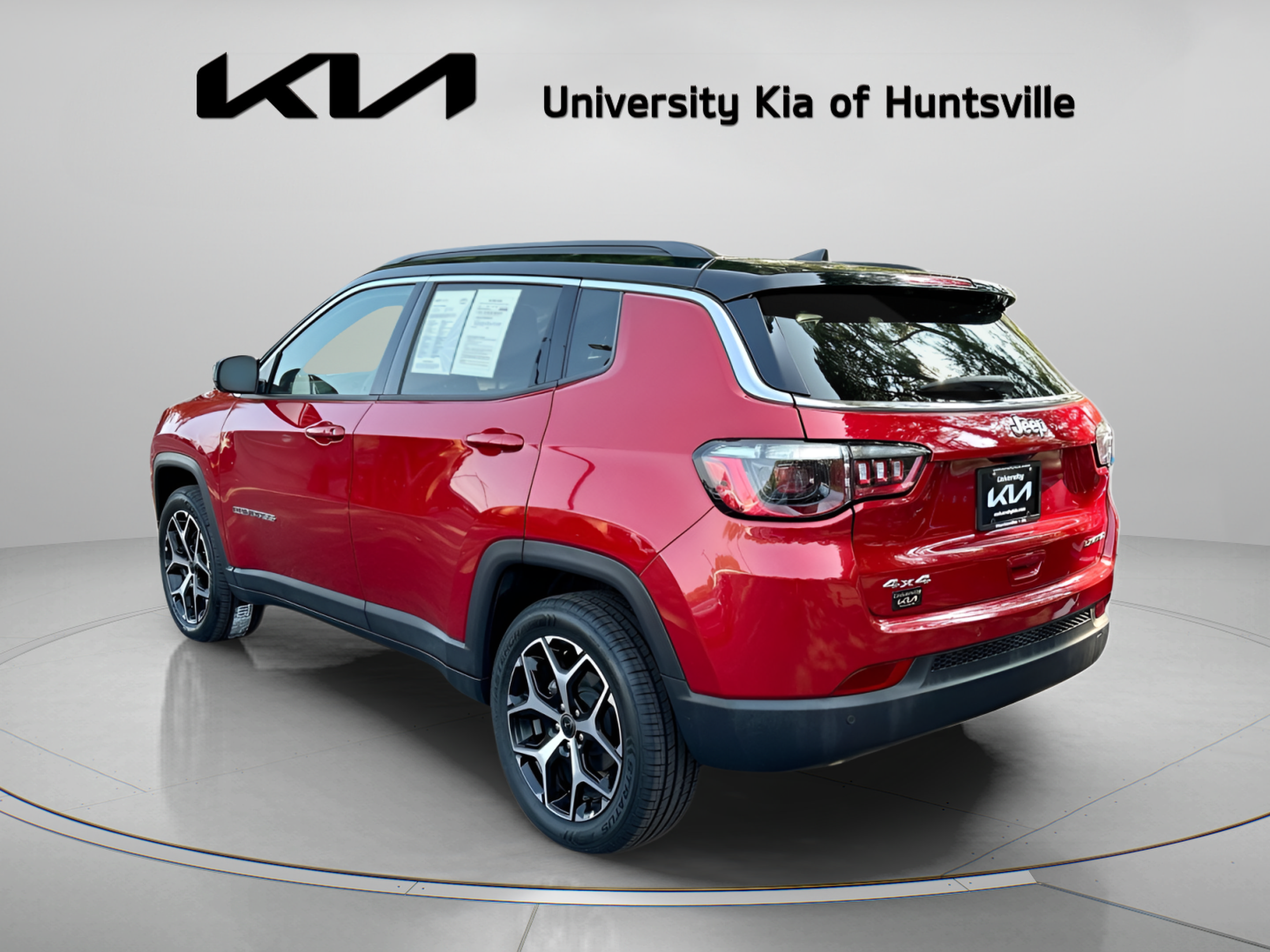Used 2025 Jeep Compass Limited AWD/4WD image 6