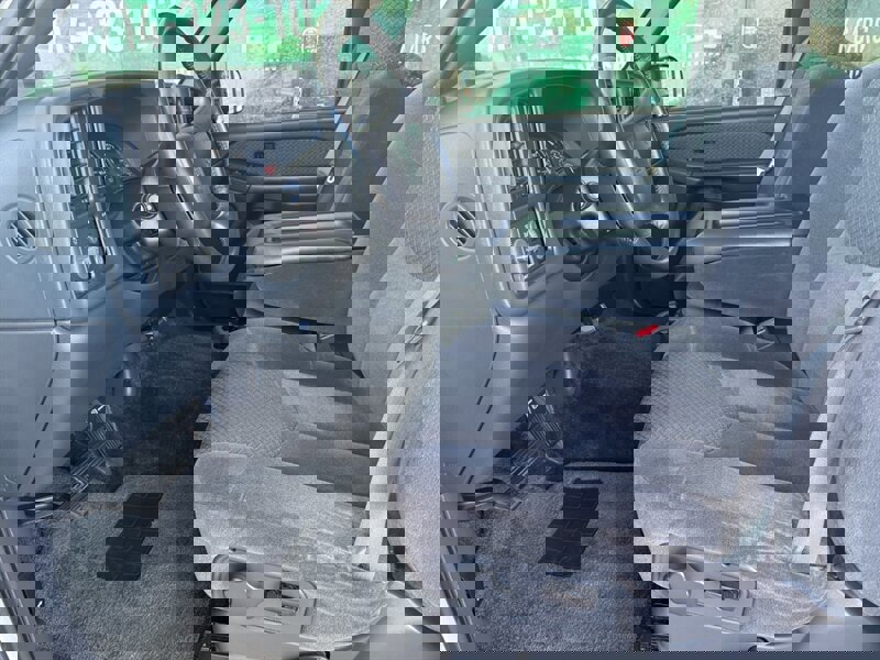 Used 2002 Chevrolet Avalanche 2WD image 17