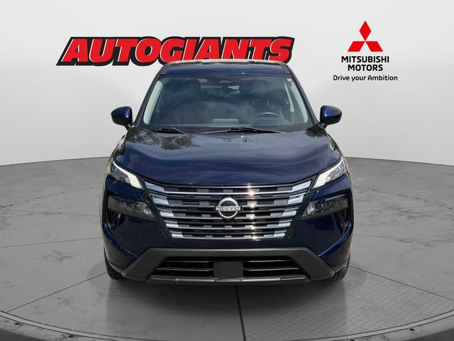 Used 2024 Nissan Rogue SV AWD/4WD image 8
