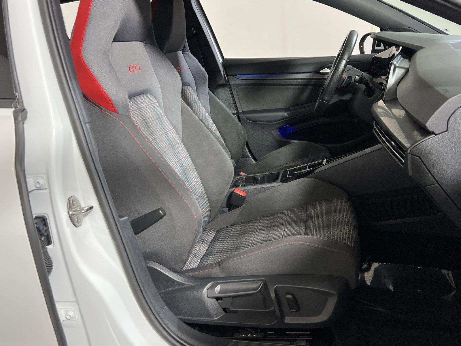 Used 2024 Volkswagen GTI S image 25