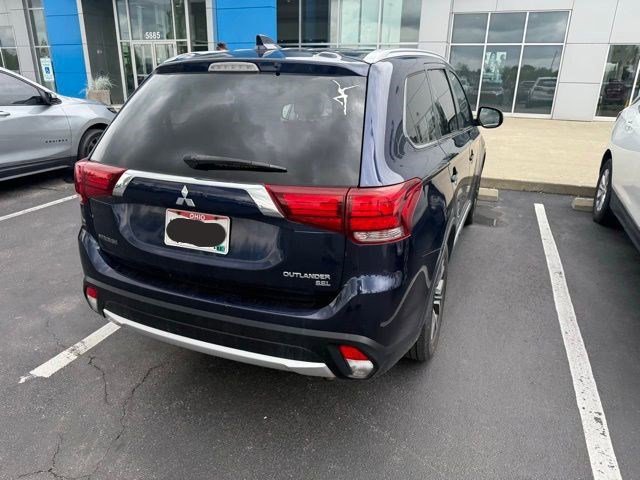 Used 2017 Mitsubishi Outlander SE AWD/4WD image 11