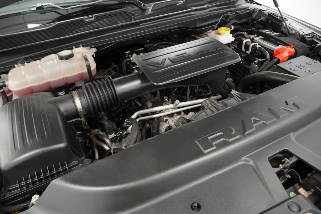Used 2025 RAM 1500 Big Horn AWD/4WD image 47