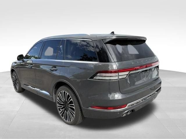 Certified 2023 Lincoln Aviator Black Label w/ Dynamic Handling Package AWD/4WD image 11