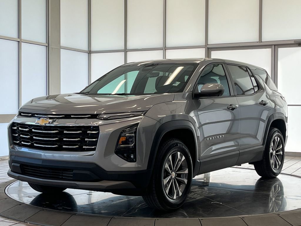 Certified 2025 Chevrolet Equinox LT w/ Safety and Technology Package image 4