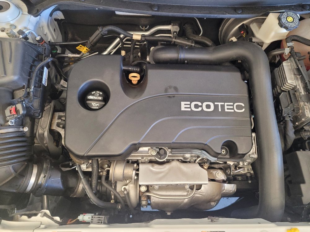 Used 2018 Chevrolet Equinox LS image 30