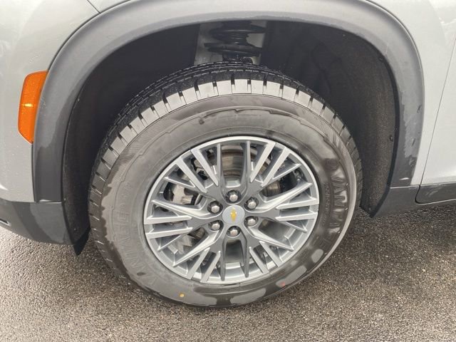 Used 2025 Chevrolet Traverse LT image 29