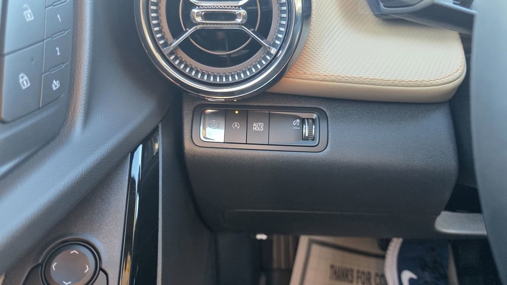 New 2026 Chevrolet Equinox ACTIV w/ Convenience Package III image 21