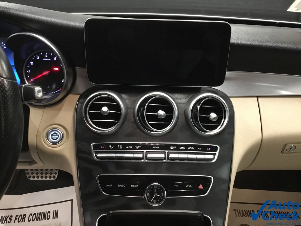 Used 2019 Mercedes-Benz C 300 4MATIC Coupe image 43