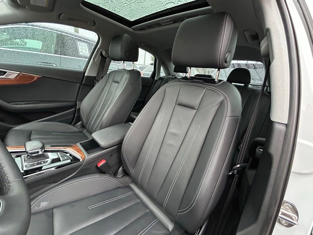Used 2023 Audi A4 2.0T Premium w/ Convenience Package image 17