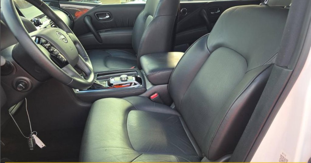Used 2023 Nissan Armada SL w/ Midnight Edition Package RWD image 4