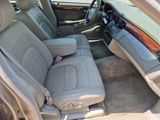 Used 2004 Cadillac De Ville w/ Equipment Group FWD image 19