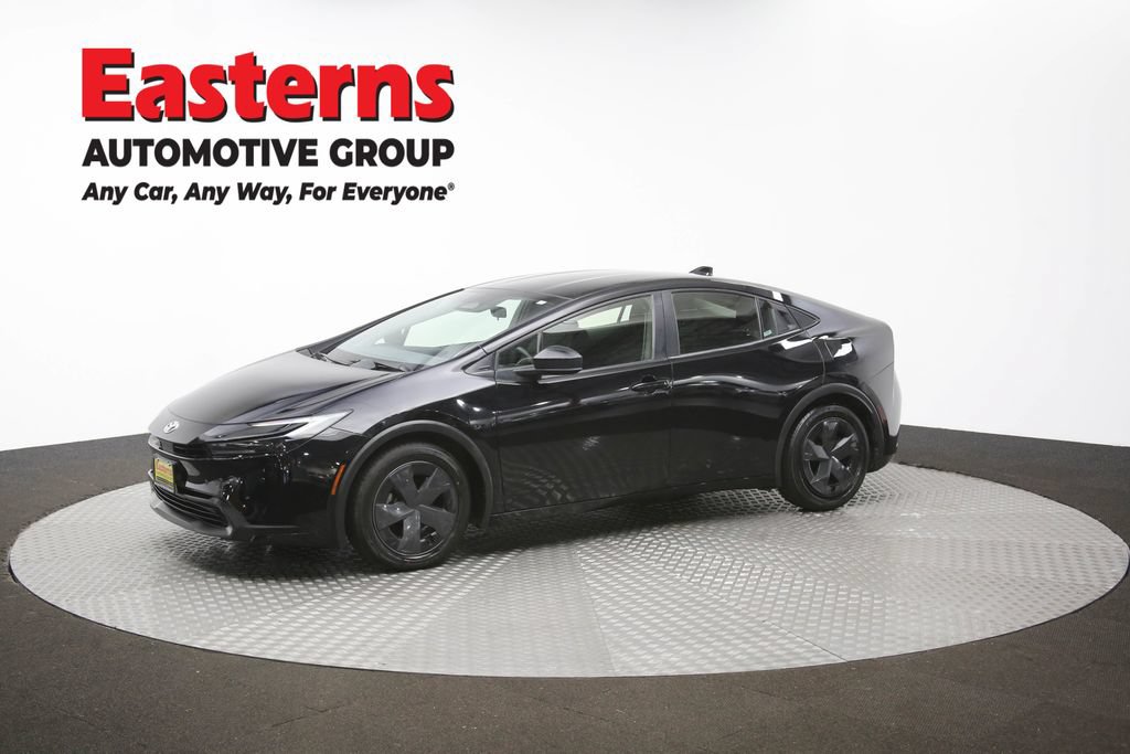 Used 2023 Toyota Prius LE FWD image 55