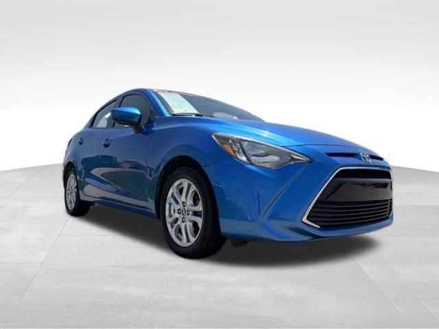 Used 2017 Toyota Yaris iA FWD image 5