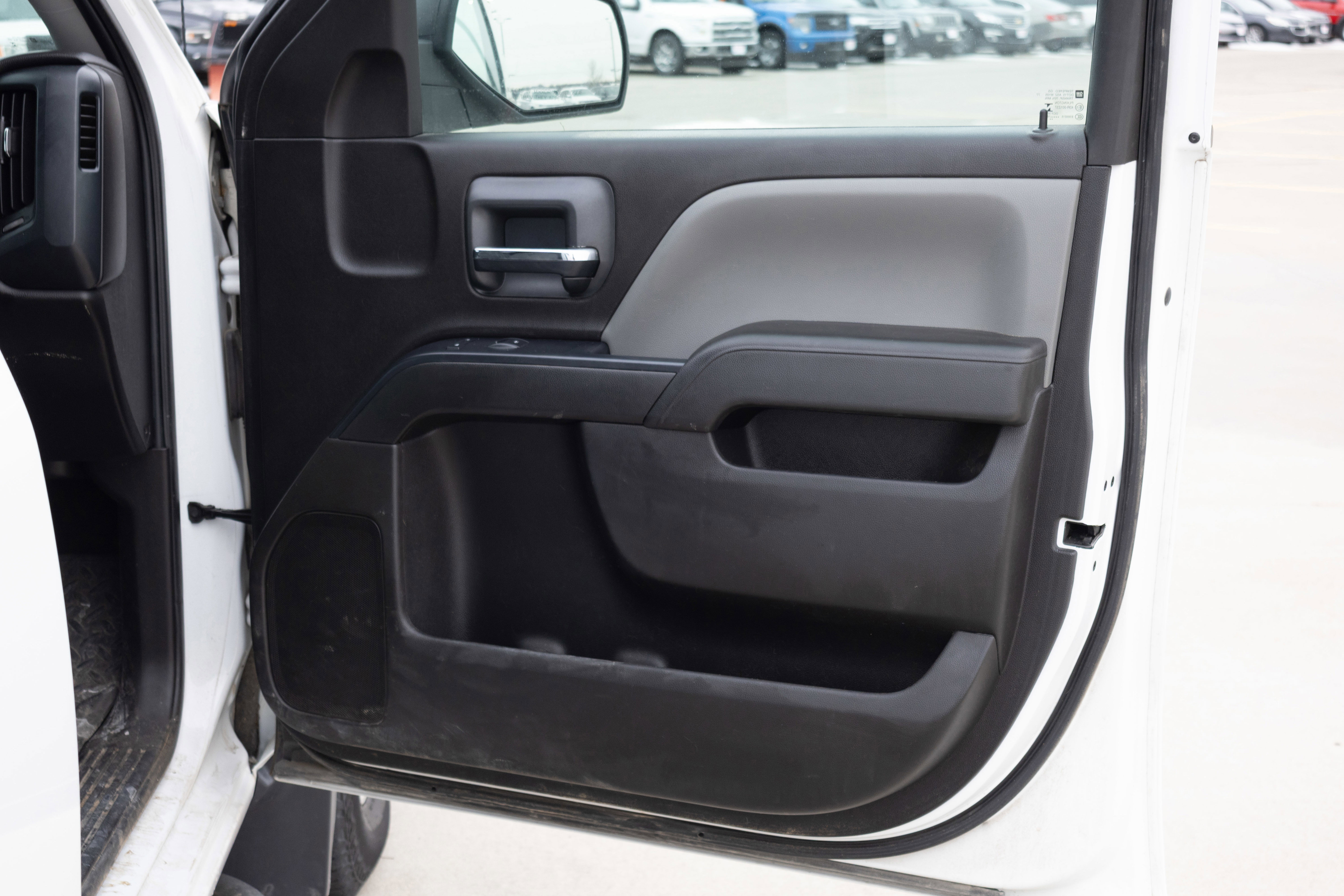 Used 2016 Chevrolet Silverado 1500 Custom w/ Custom Convenience Package image 14