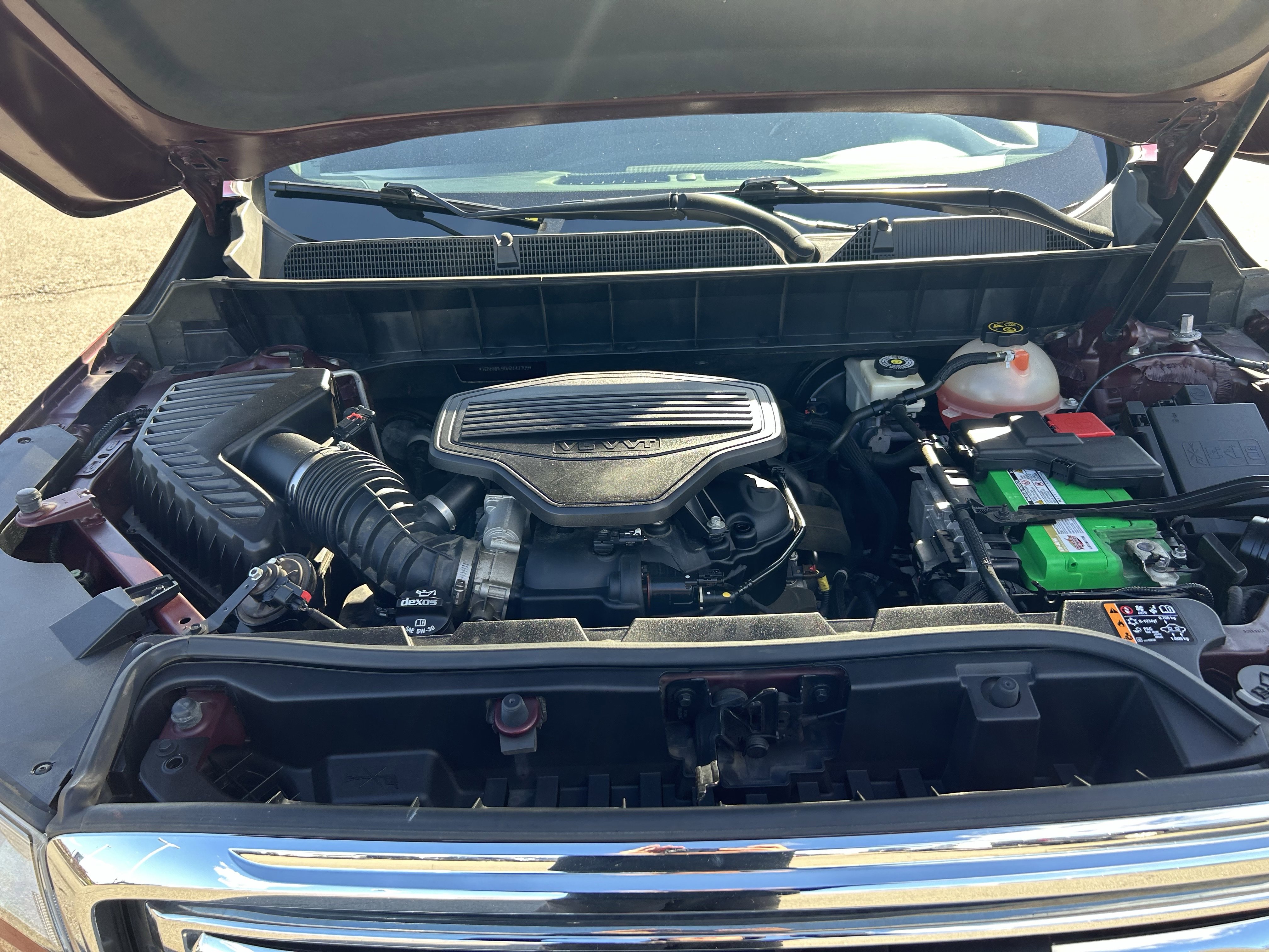 Used 2017 GMC Acadia SLT image 29