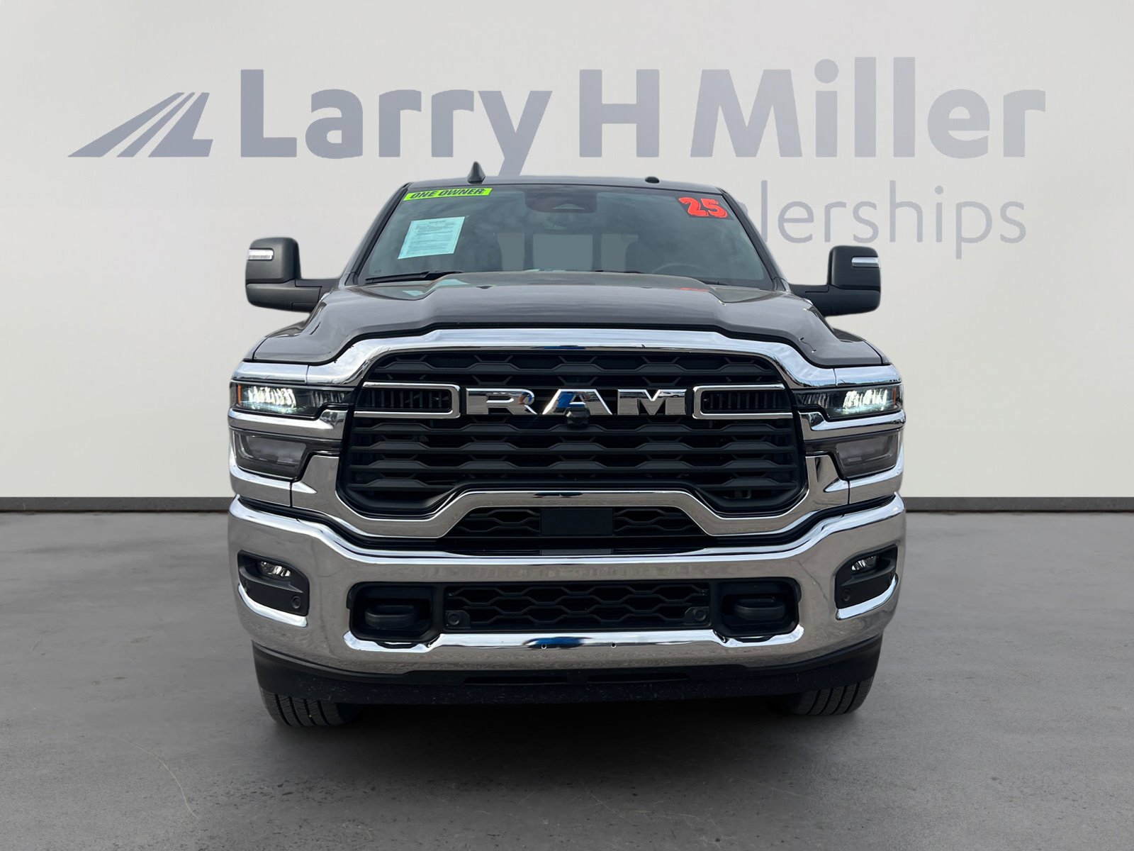 Used 2025 RAM 2500 Tradesman AWD/4WD image 8