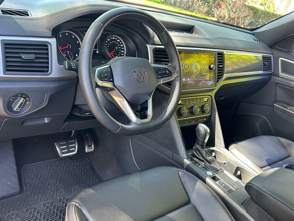 Used 2020 Volkswagen Atlas Cross Sport SE w/ Towing Package image 47