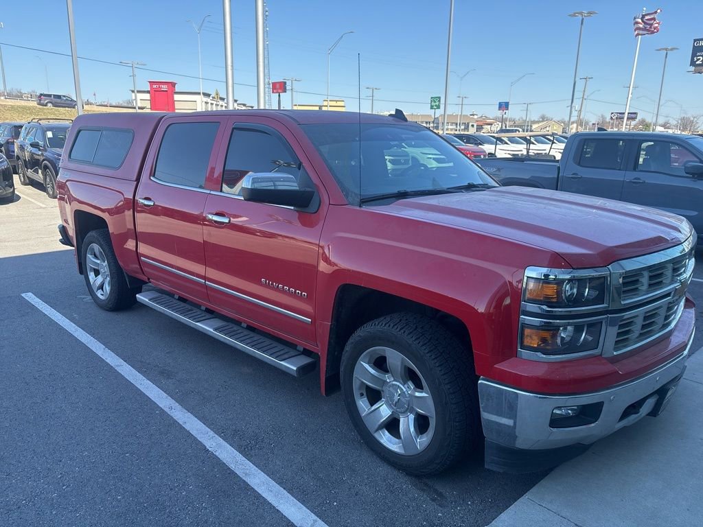 Used 2015 Chevrolet Silverado 1500 LTZ Z71 w/ LTZ Plus Package image 7
