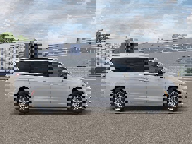 New 2026 Chrysler Pacifica Select FWD image 12