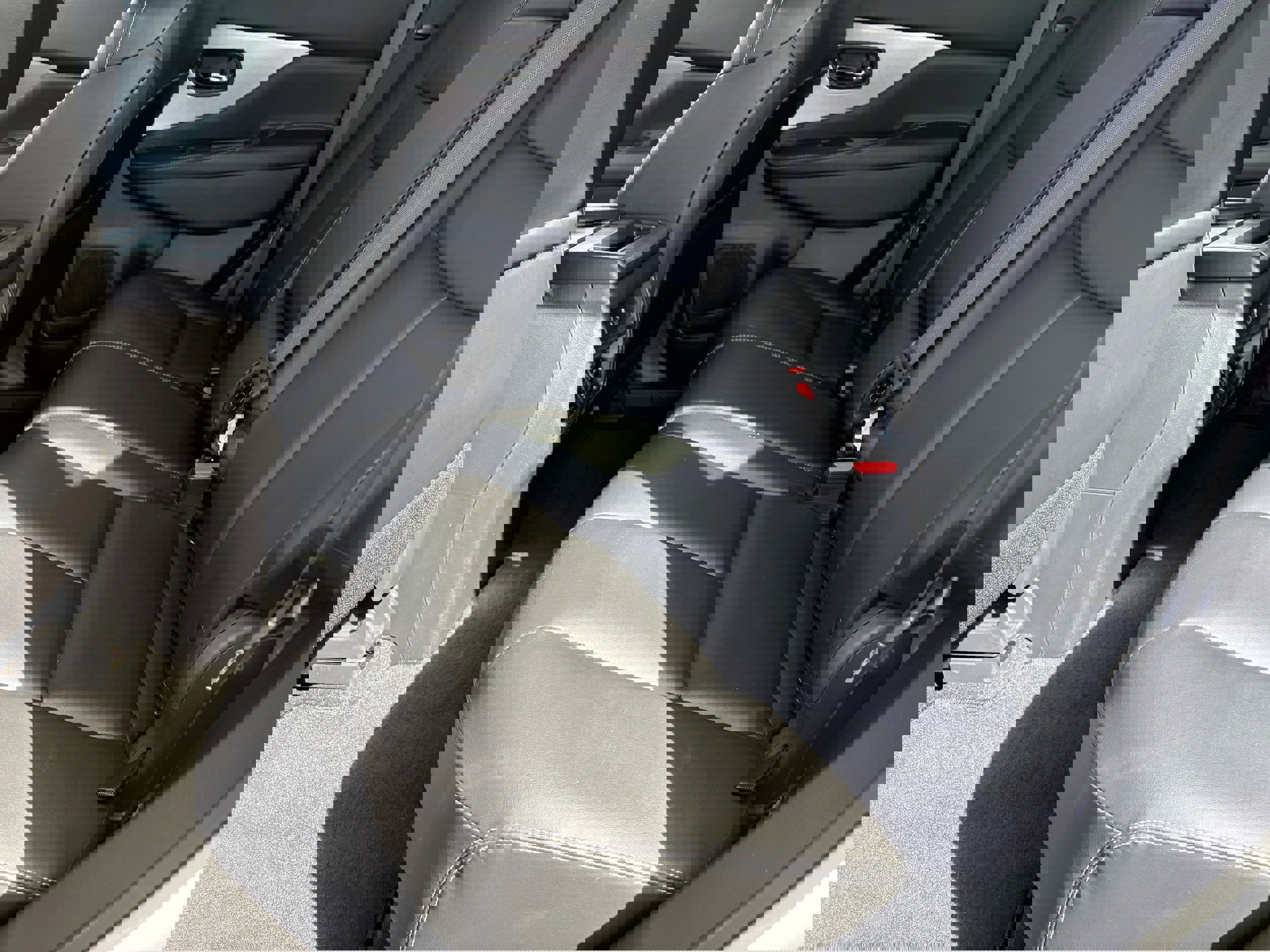 Used 2024 Nissan Murano SV w/ SV Midnight Edition Package FWD image 32