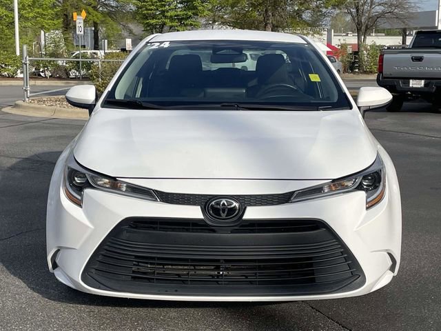 Used 2024 Toyota Corolla LE image 8