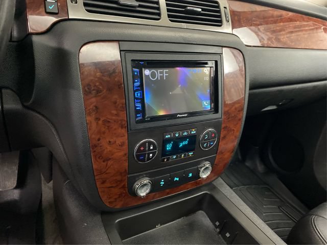 Used 2010 Chevrolet Tahoe LT AWD/4WD image 33