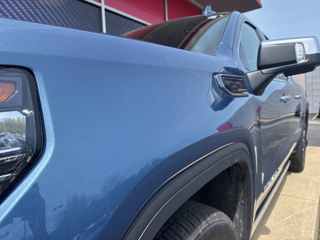 Used 2025 GMC Sierra 1500 Denali Ultimate AWD/4WD image 17