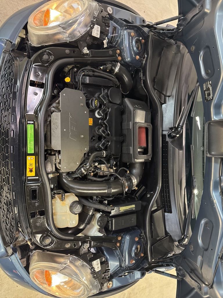 Used 2011 MINI Cooper S image 32