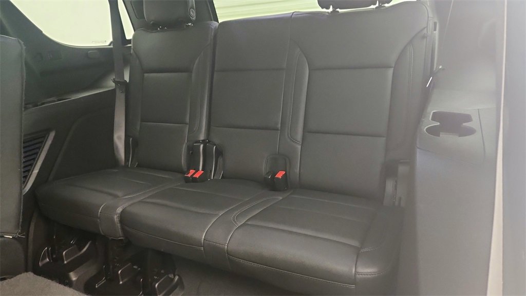 Certified 2023 Chevrolet Tahoe Z71 w/ Luxury Package image 28