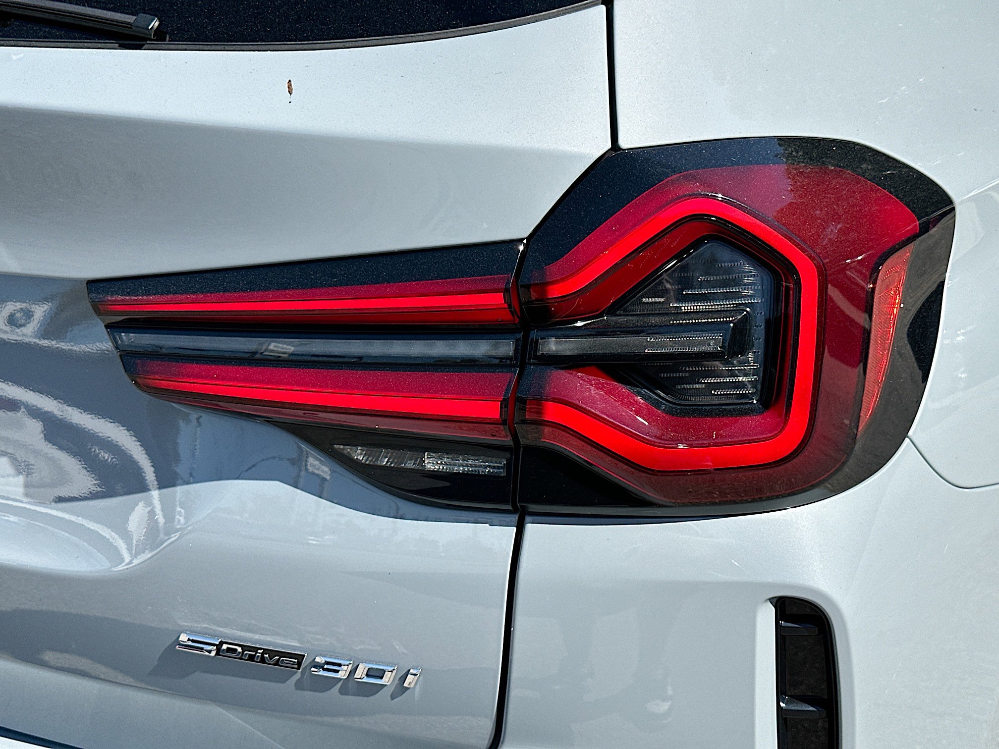 Certified 2024 BMW X3 sDrive30i w/ M Sport Package image 31