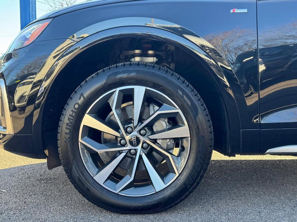 Used 2023 Audi Q5 2.0T Premium w/ Convenience Package image 11