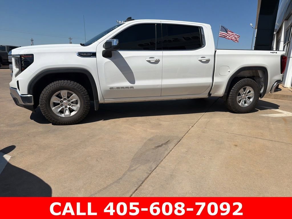 Used 2023 GMC Sierra 1500 SLE AWD/4WD image 4