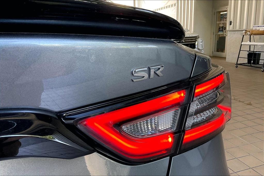 Used 2023 Nissan Maxima SR FWD image 19