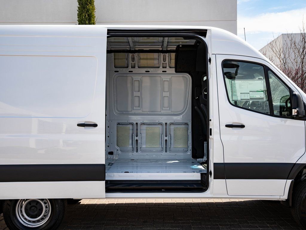 New 2026 Mercedes-Benz Sprinter 2500 image 39